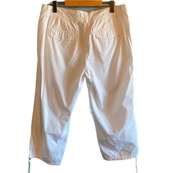 ANN TAYLOR Loft Mid Rise Capri's White US 8 - Picture 2 of 8